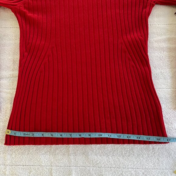 Bright red long sleeve sweater top size XL but fits like L - Picture 7 of 9